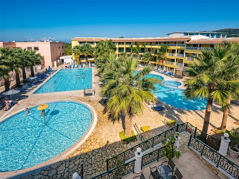 Caretta Beach Resort & Waterpark Каламакион Экстерьер фото